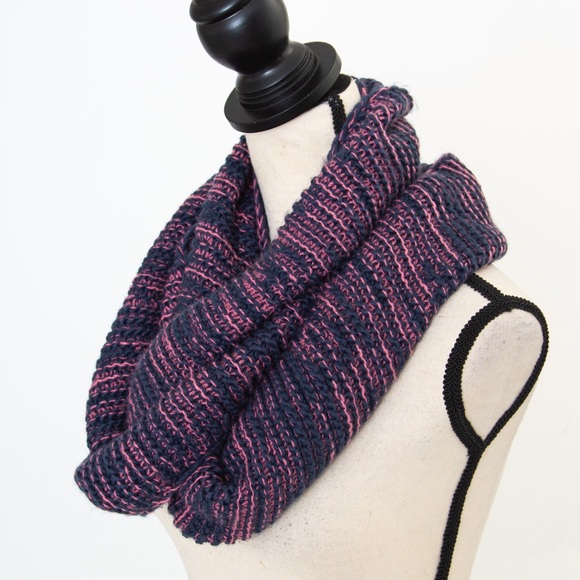 Comfy cozy warm navy & pink tweed blend preppy infinity scarf 100% acrylic - Picture 3 of 9